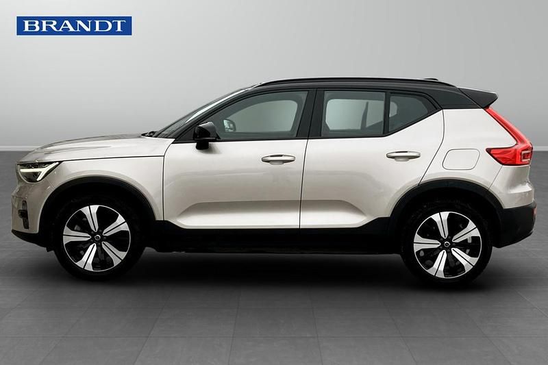 Begagnad Volvo XC40 Single Motor 175 kW (238 HK) 2023 Grå SUV