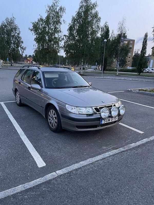 Grå Begagnad 2001 Saab 9-5 Kombi | 5 200 kr (Marknadspris) - Bild 1/2