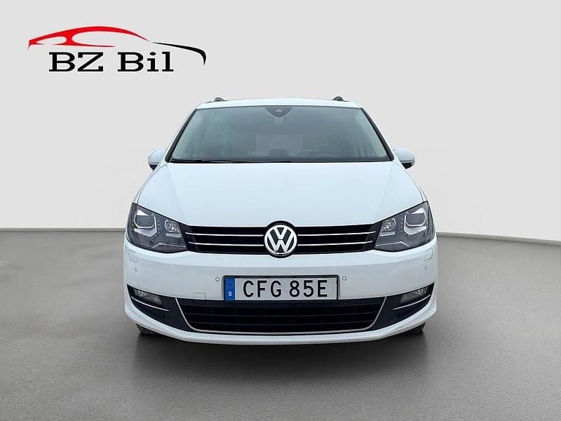 Begagnad VW Sharan GT 184 HK (135 kW) 2020 Vit Minibuss