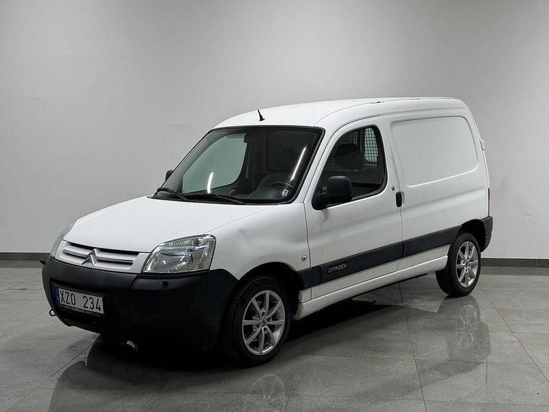 Vit Begagnad 2007 Citroën Berlingo Minibuss | 18 900 kr (Marknadspris) - Bild 1/4