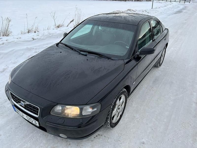 Begagnad Volvo S60 140 HK (102 kW) 2005 Sedan