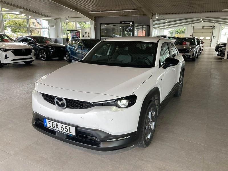 Vit Begagnad 2022 Mazda MX30 Exclusive-Line SUV | 159 500 kr (Superpris) - Bild 1/4