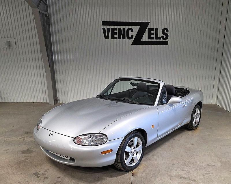 Silver Begagnad 1998 Mazda MX5 Cab | 69 000 kr - Bild 1/4