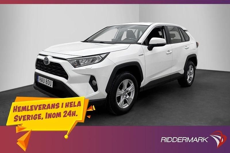 Vit Begagnad 2020 Toyota RAV4 Hybrid Active SUV | 324 800 kr (Marknadspris) - Bild 1/3