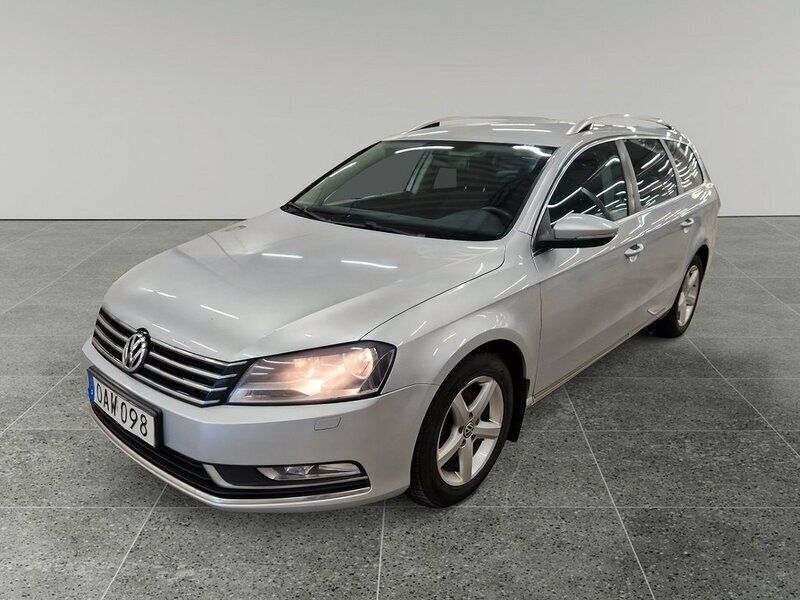 Begagnad VW Passat 191 HK (140 kW) 2013 Silver Kombi