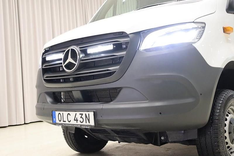 Begagnad Mercedes Sprinter 191 HK (140 kW) 2024 Vit Van