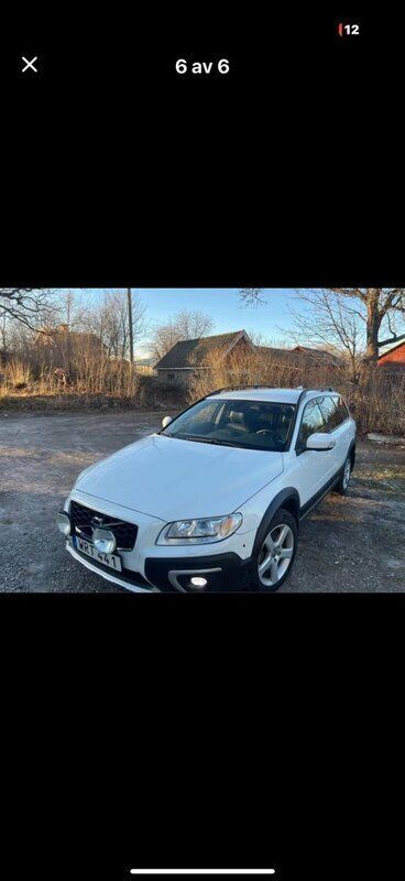 Vit Begagnad 2015 Volvo XC70 Kinetic SUV | 145 000 kr (Bra pris) - Bild 1/4
