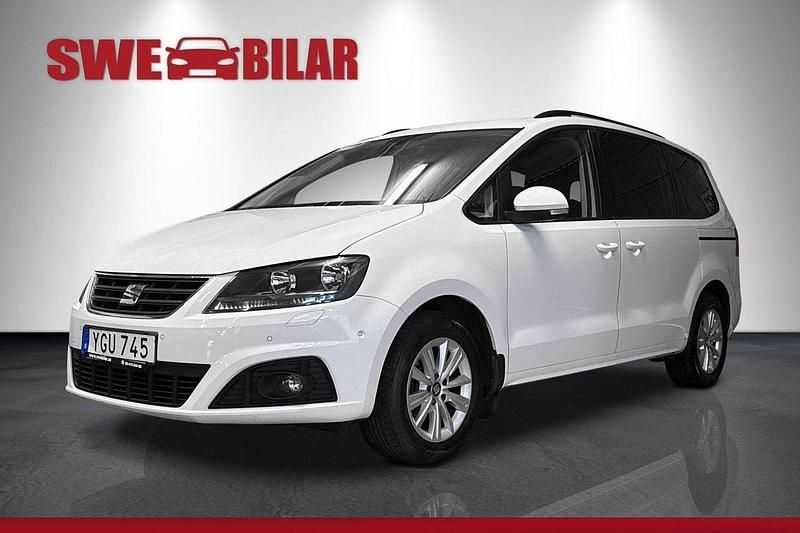 Vit Begagnad 2016 Seat Alhambra Minibuss | 224 900 kr (Marknadspris) - Bild 1/4