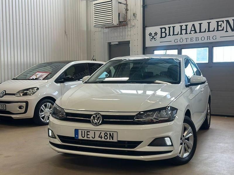 Flerfärgad Begagnad 2019 VW Polo Halvkombi | 169 900 kr (Marknadspris) - Bild 1/4