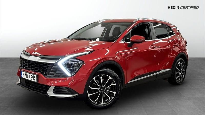 Röd Begagnad 2023 Kia Sportage Advance SUV | 359 000 kr (Lite dyr) - Bild 1/4