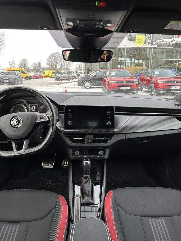 Röd Begagnad 2020 Skoda Kamiq Monte Carlo SUV | 229 000 kr (Marknadspris) - Bild 1/4