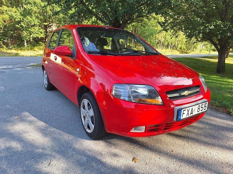 Röd Begagnad 2007 Chevrolet Kalos Halvkombi | 17 500 kr (Bra pris) - Bild 1/4