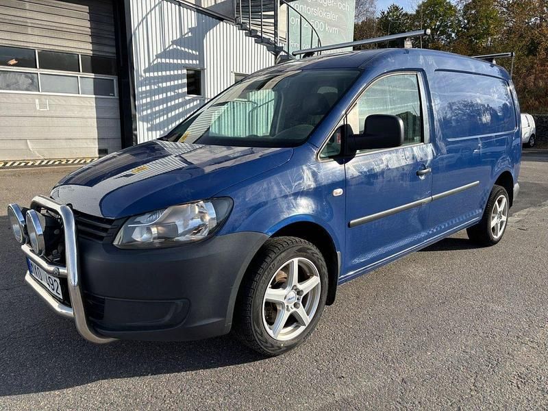 Flerfärgad Begagnad 2013 VW Caddy Maxi Minibuss | 46 500 kr (Marknadspris) - Bild 1/4