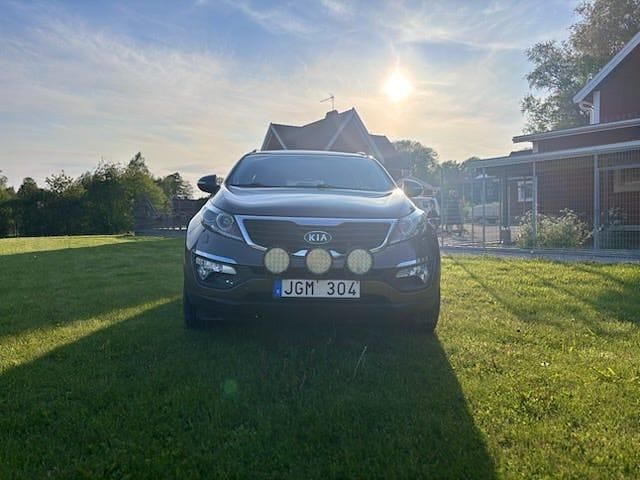 Begagnad 2012 Kia Sportage SUV | 99 500 kr (Marknadspris) - Bild 1/4