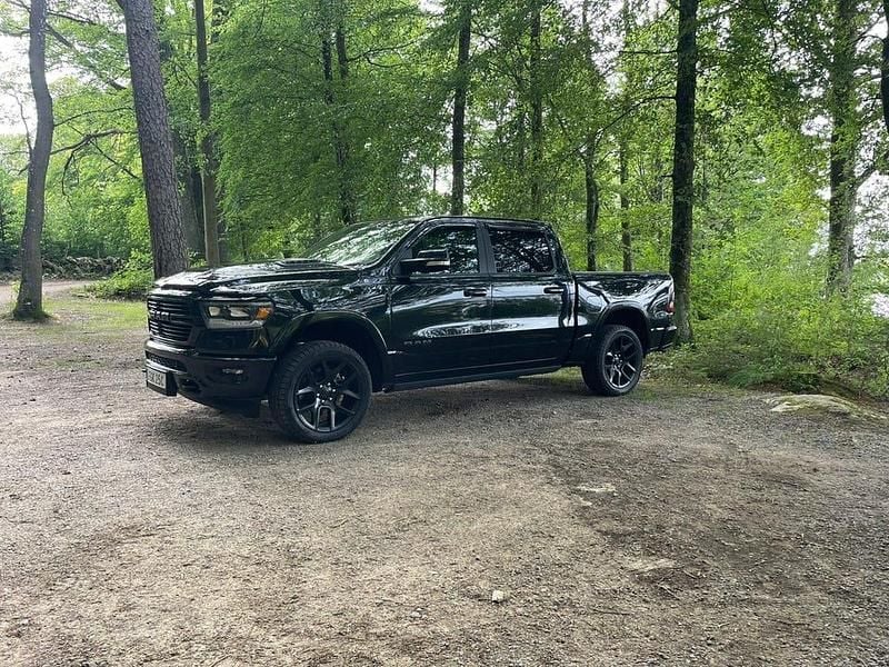 Begagnad 2022 RAM 1500 Pickup | 769 000 kr (Dyr) - Bild 1/4