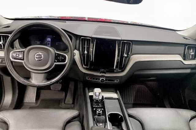 Begagnad Volvo XC60 Inscription 397 HK (291 kW) 2022 Blå SUV