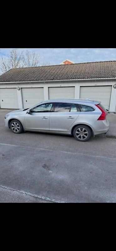 Begagnad Volvo V60 163 HK (119 kW) 2011 Kombi