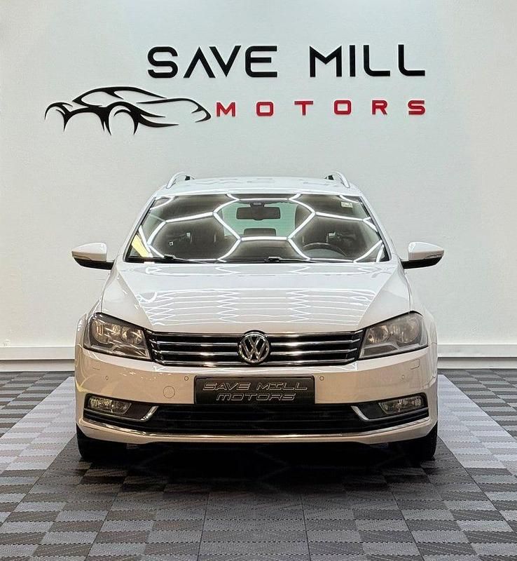 Vit Begagnad 2014 VW Passat Kombi | 104 900 kr (Marknadspris) - Bild 1/4