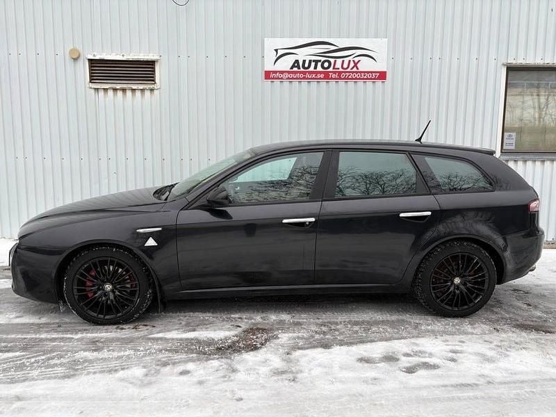 Begagnad Alfa Romeo 159 150 HK (110 kW) 2008 Svart Kombi