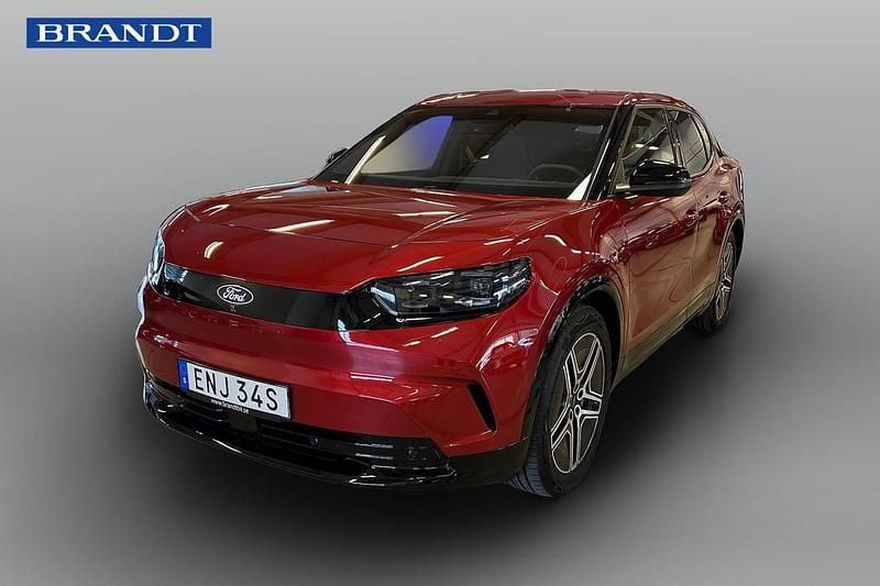 Röd Begagnad 2025 Ford Capri Extended Range | 569 000 kr - Bild 1/4