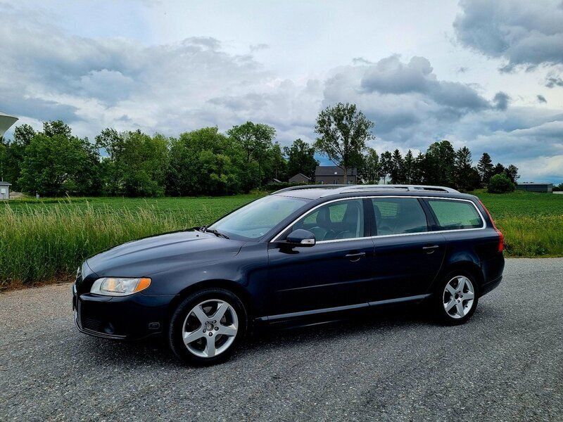Begagnad 2010 Volvo V70 Summum Kombi | 75 000 kr (Bra pris) - Bild 1/4