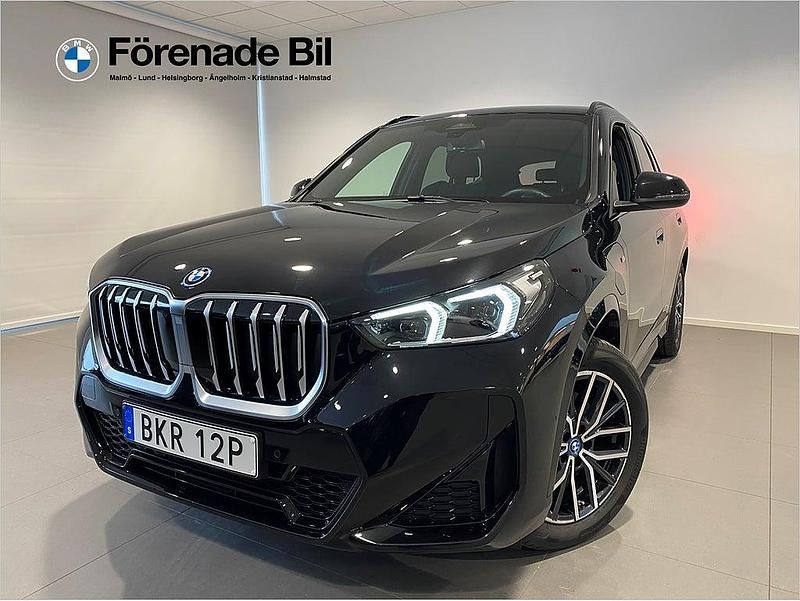 Svart Begagnad 2025 BMW X1 M Sport SUV | 549 000 kr (Lite dyr) - Bild 1/4