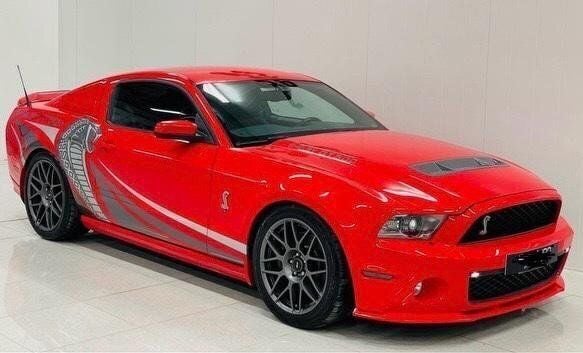 Röd Begagnad 2011 Ford Mustang Sportkupé | 629 000 kr - Bild 1/4