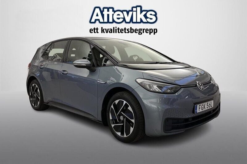 Blå Begagnad 2021 VW ID.3 Pro Performance Halvkombi | 204 900 kr (Superpris) - Bild 1/4