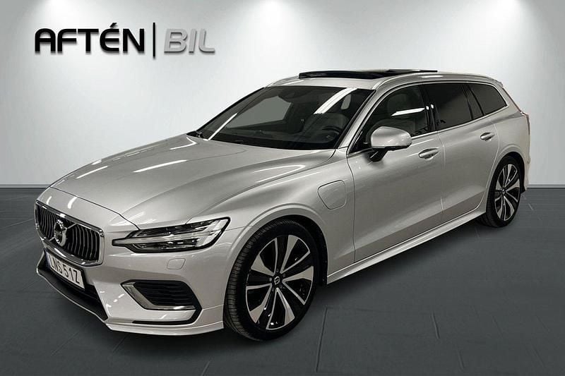 Silver Begagnad 2020 Volvo V60 Inscription Kombi | 374 900 kr (Marknadspris) - Bild 1/3