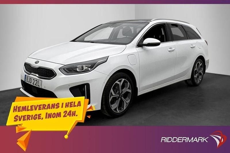 Vit Begagnad 2021 Kia Ceed Advance Halvkombi | 224 700 kr (Bra pris) - Bild 1/3