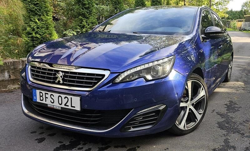 Blå Begagnad 2016 Peugeot 308 GT Kombi | 70 000 kr - Bild 1/4