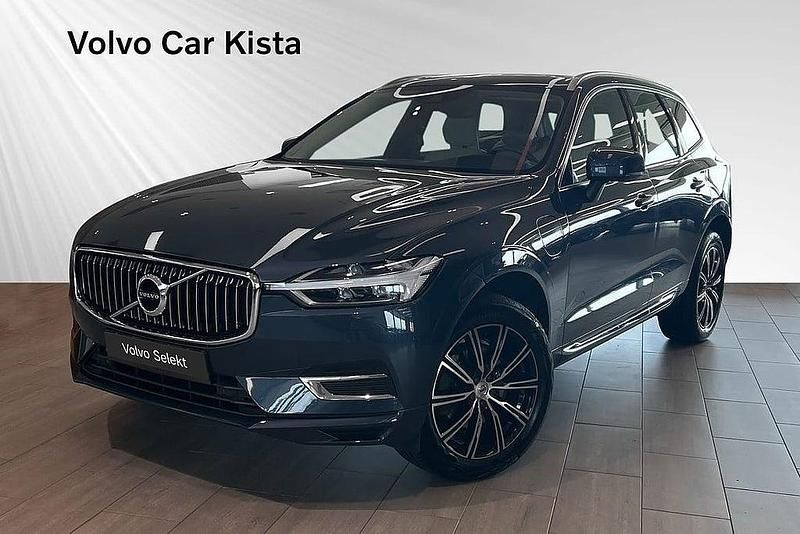 Mörkblå Begagnad 2020 Volvo XC60 Inscription SUV | 379 900 kr (Bra pris) - Bild 1/3
