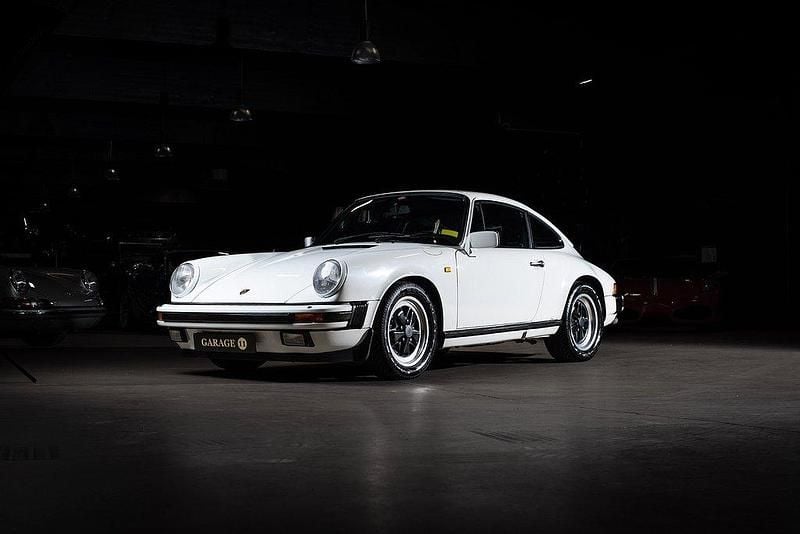 Begagnad 1982 Porsche 911 | 679 911 kr - Bild 1/4