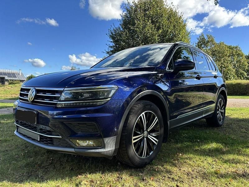 Blå Begagnad 2018 VW Tiguan GT SUV | 220 000 kr (Bra pris) - Bild 1/4