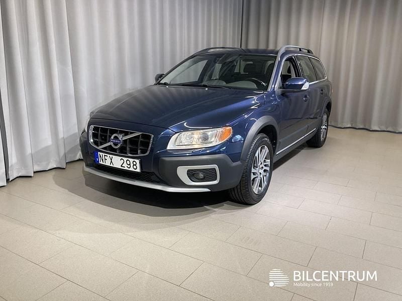 Blå Begagnad 2013 Volvo XC70 Momentum SUV | 149 900 kr (Bra pris) - Bild 1/4