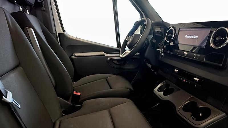 Ny Mercedes Sprinter 190 HK (139 kW) 2025 Vit Van