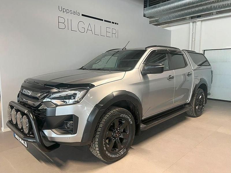 Grå Ny 2024 Isuzu D-Max Pickup | 868 750 kr - Bild 1/4