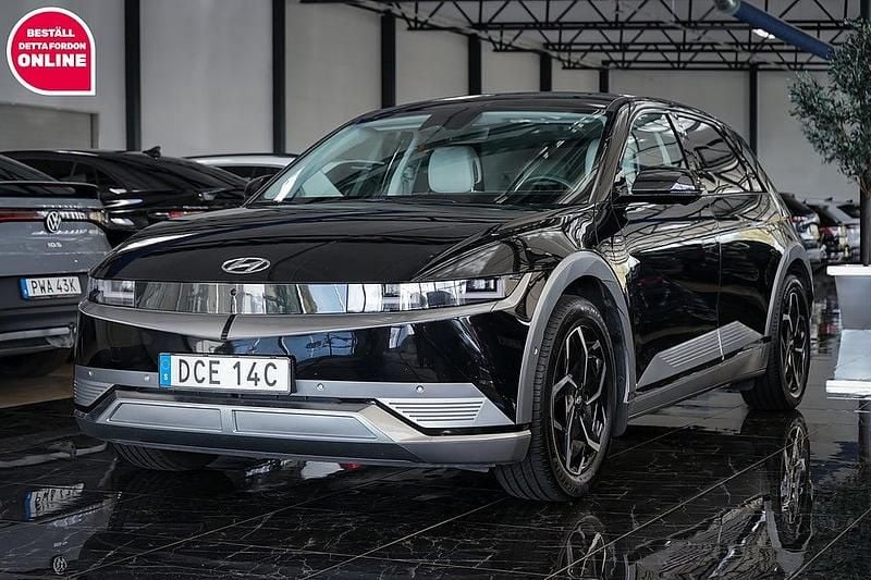 Svart Begagnad 2023 Hyundai Ioniq 5 Advanced SUV | 395 500 kr (Superpris) - Bild 1/4