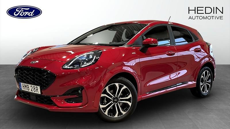 Röd Begagnad 2022 Ford Puma ST-Line SUV | 209 000 kr (Marknadspris) - Bild 1/4