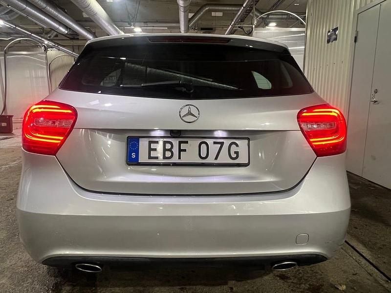 Begagnad 2015 Mercedes A200 Halvkombi | 99 900 kr (Superpris) - Bild 1/4