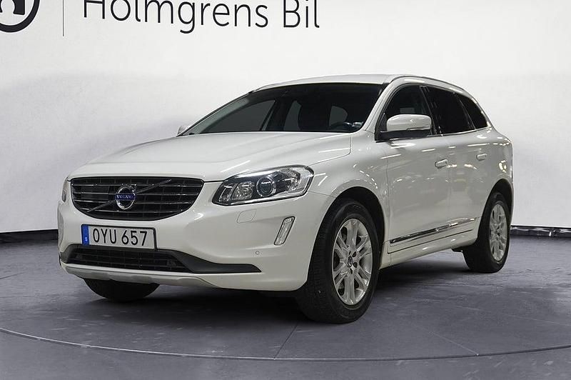 Vit Begagnad 2015 Volvo XC60 Summum SUV | 189 800 kr - Bild 1/4