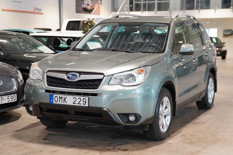 Ljusgrön Begagnad 2012 Subaru Forester SUV | 164 900 kr (Marknadspris) - Bild 1/4