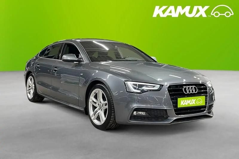 Silver/grå Begagnad 2015 Audi A5 Sportback S-Line Halvkombi | 188 700 kr (Marknadspris) - Bild 1/4
