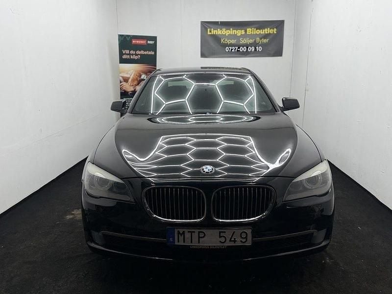 Begagnad BMW 730 245 HK (180 kW) 2012 Svart Sedan