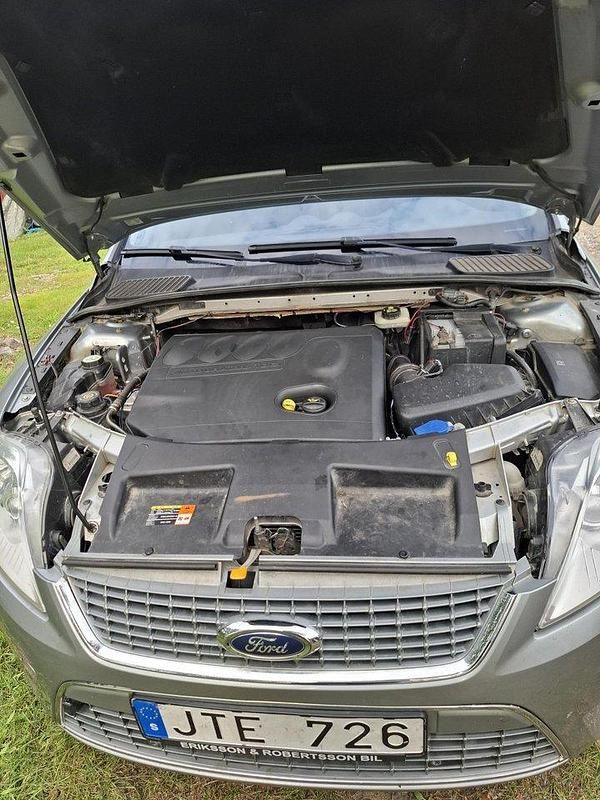 Grå Begagnad 2009 Ford Mondeo Titanium X Kombi | 35 000 kr (Dyr) - Bild 1/4