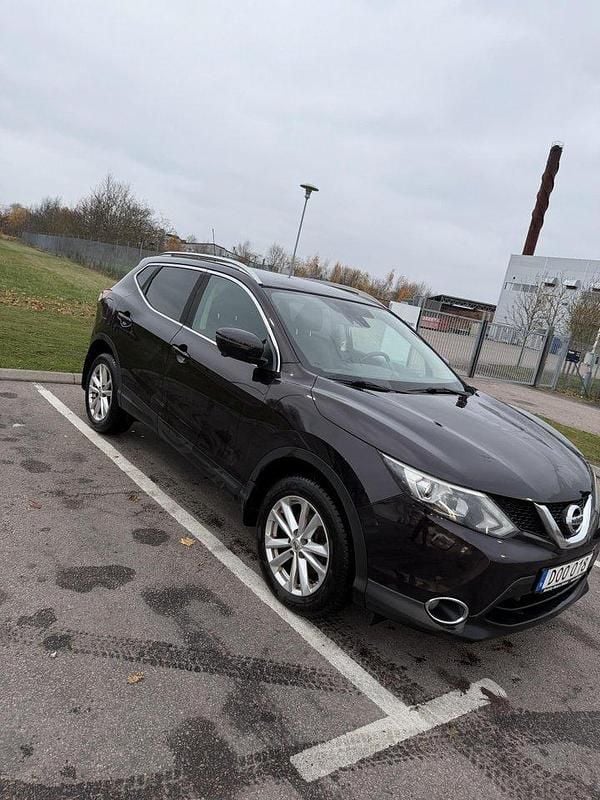 Begagnad 2015 Nissan Qashqai SUV | 105 000 kr (Marknadspris) - Bild 1/4