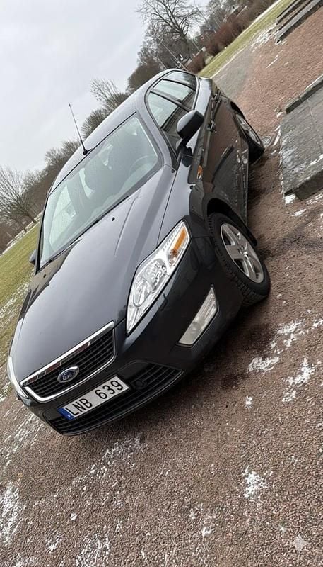 Begagnad 2010 Ford Mondeo Kombi | 33 000 kr (Marknadspris) - Bild 1/4