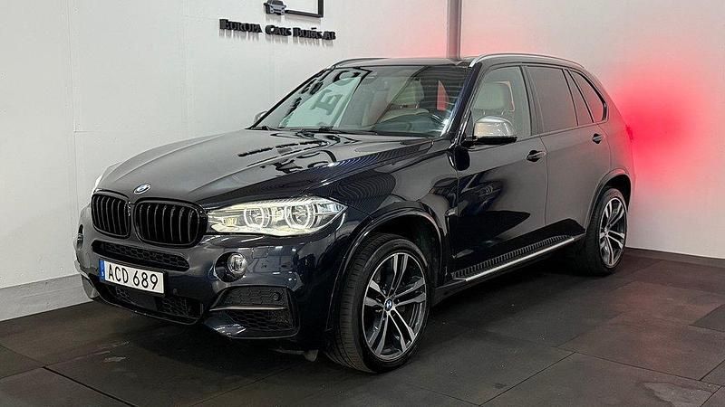 Svart Begagnad 2013 BMW X5 M Sport SUV | 249 900 kr - Bild 1/4