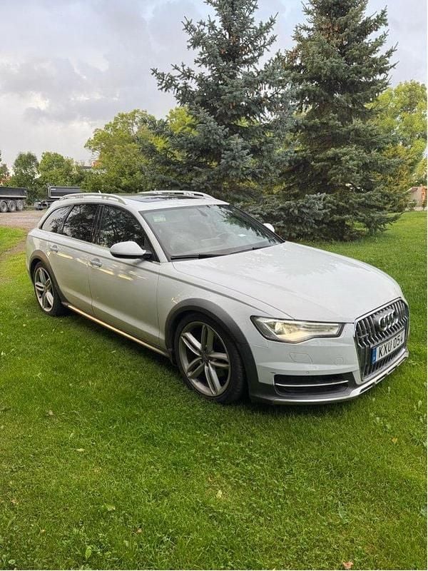 Vit Begagnad 2015 Audi A6 Allroad Ambition Kombi | 175 000 kr (Marknadspris) - Bild 1/4