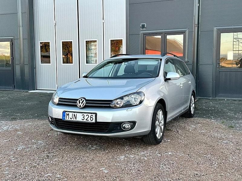 Silver Begagnad 2011 VW Golf VII Kombi | 57 000 kr (Marknadspris) - Bild 1/4